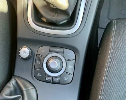 Рено Меган 2012 в Виннице на Automoto.ua Черный Рено Меган, объемом двигателя 1.6 л и пробегом 175 тыс. км за 8500 $, фото 24 на Automoto.ua