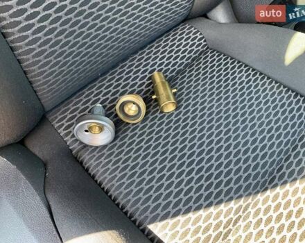 Рено Меган 2012 в Виннице на Automoto.ua Черный Рено Меган, объемом двигателя 1.6 л и пробегом 175 тыс. км за 8500 $, фото 31 на Automoto.ua