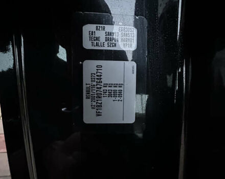 Черный Рено Меган, объемом двигателя 1.6 л и пробегом 211 тыс. км за 7400 $, фото 28 на Automoto.ua