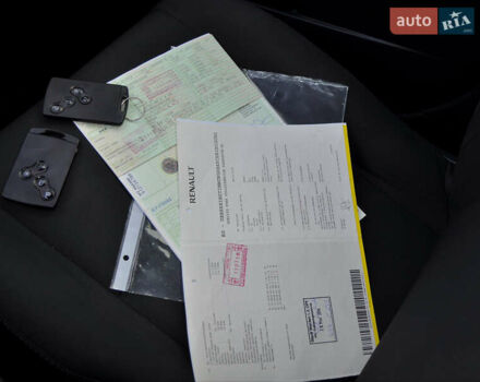 Черный Рено Меган, объемом двигателя 1.6 л и пробегом 179 тыс. км за 8300 $, фото 69 на Automoto.ua