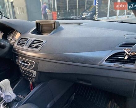 Рено Меган 2013 в Днепре (Днепропетровске) на Automoto.ua Черный Рено Меган, объемом двигателя 1.5 л и пробегом 238 тыс. км за 7100 $, фото 10 на Automoto.ua