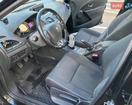 Рено Меган 2013 в Днепре (Днепропетровске) на Automoto.ua Черный Рено Меган, объемом двигателя 1.5 л и пробегом 238 тыс. км за 7100 $, фото 3 на Automoto.ua