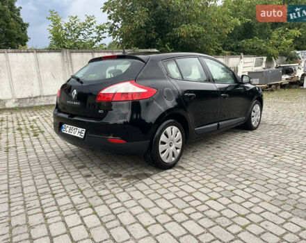 Черный Рено Меган, объемом двигателя 1.5 л и пробегом 249 тыс. км за 7900 $, фото 3 на Automoto.ua
