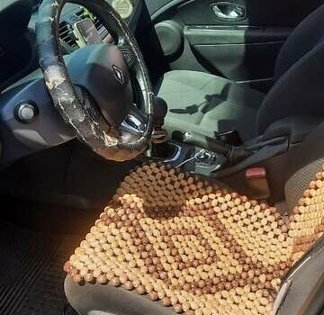 Черный Рено Меган, объемом двигателя 1.46 л и пробегом 280 тыс. км за 6500 $, фото 11 на Automoto.ua