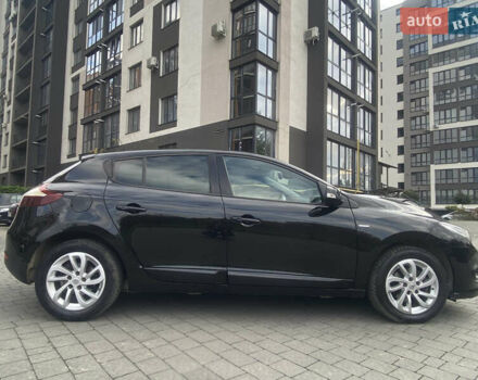 Рено Меган 2014 в Ивано-Франковске на Automoto.ua Черный Рено Меган, объемом двигателя 1.46 л и пробегом 130 тыс. км за 10000 $, фото 3 на Automoto.ua