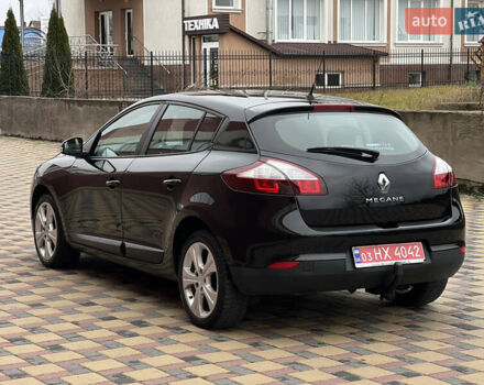 Черный Рено Меган, объемом двигателя 1.6 л и пробегом 205 тыс. км за 9250 $, фото 14 на Automoto.ua