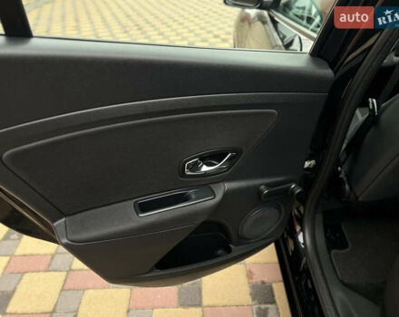 Черный Рено Меган, объемом двигателя 1.6 л и пробегом 205 тыс. км за 9250 $, фото 56 на Automoto.ua