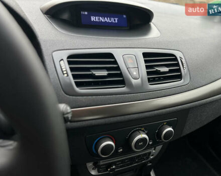 Черный Рено Меган, объемом двигателя 1.6 л и пробегом 205 тыс. км за 9250 $, фото 47 на Automoto.ua