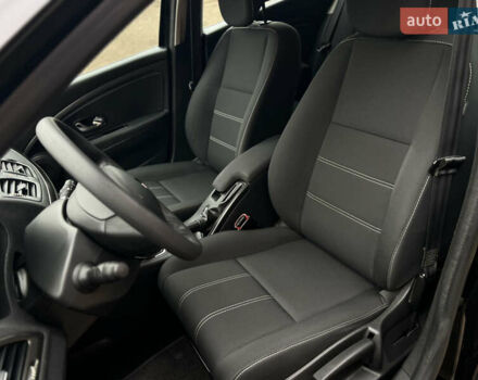 Черный Рено Меган, объемом двигателя 1.6 л и пробегом 205 тыс. км за 9250 $, фото 51 на Automoto.ua