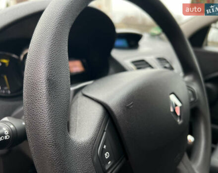 Черный Рено Меган, объемом двигателя 1.6 л и пробегом 205 тыс. км за 9250 $, фото 42 на Automoto.ua