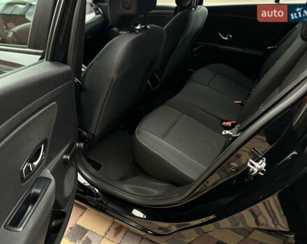 Черный Рено Меган, объемом двигателя 1.6 л и пробегом 205 тыс. км за 9250 $, фото 55 на Automoto.ua
