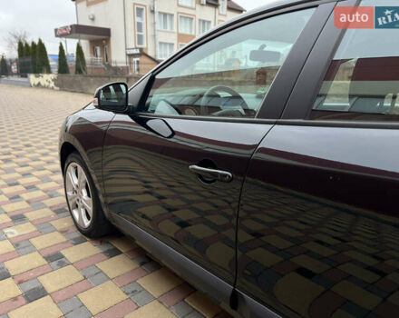 Черный Рено Меган, объемом двигателя 1.6 л и пробегом 205 тыс. км за 9250 $, фото 37 на Automoto.ua