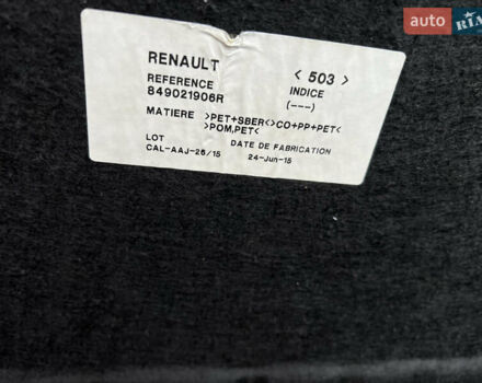 Черный Рено Меган, объемом двигателя 1.6 л и пробегом 205 тыс. км за 9250 $, фото 75 на Automoto.ua