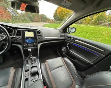 Чорний Рено Меган, об'ємом двигуна 1.3 л та пробігом 43 тис. км за 11000 $, фото 7 на Automoto.ua