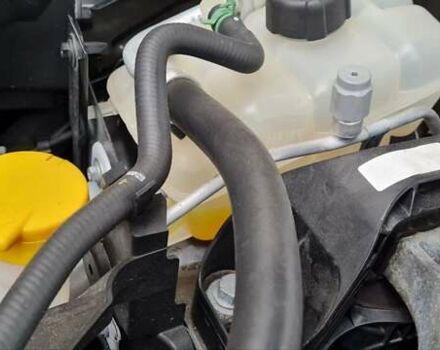 Черный Рено Меган, объемом двигателя 1.5 л и пробегом 122 тыс. км за 12800 $, фото 19 на Automoto.ua