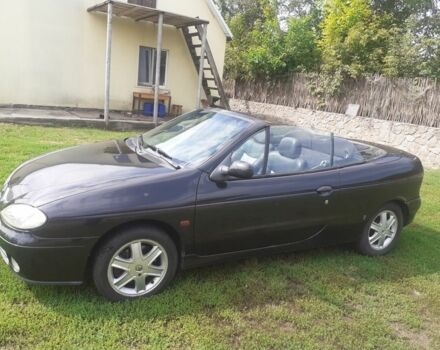 Черный Рено Меган, объемом двигателя 1.6 л и пробегом 200 тыс. км за 2400 $, фото 7 на Automoto.ua