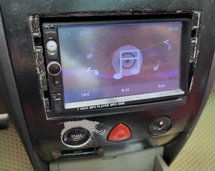 Черный Рено Меган, объемом двигателя 1.87 л и пробегом 324 тыс. км за 4300 $, фото 6 на Automoto.ua