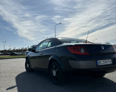 Черный Рено Меган, объемом двигателя 2 л и пробегом 263 тыс. км за 5300 $, фото 6 на Automoto.ua