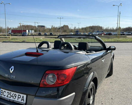 Черный Рено Меган, объемом двигателя 2 л и пробегом 263 тыс. км за 5300 $, фото 2 на Automoto.ua