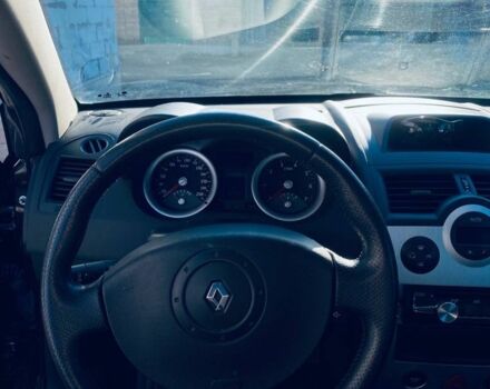 Черный Рено Меган, объемом двигателя 1.6 л и пробегом 197 тыс. км за 4800 $, фото 5 на Automoto.ua