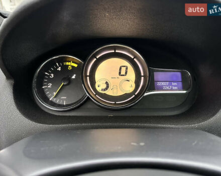 Черный Рено Меган, объемом двигателя 1.5 л и пробегом 220 тыс. км за 6900 $, фото 9 на Automoto.ua