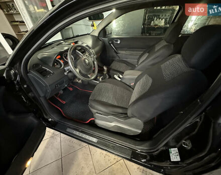 Черный Рено Меган, объемом двигателя 1.5 л и пробегом 350 тыс. км за 2499 $, фото 16 на Automoto.ua