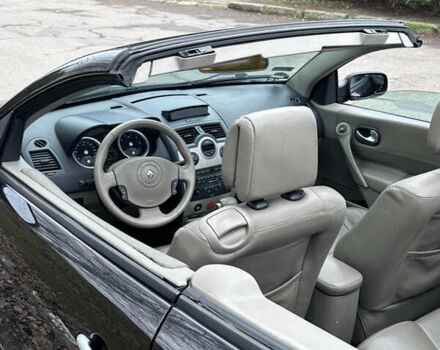 Черный Рено Меган, объемом двигателя 2 л и пробегом 199 тыс. км за 6100 $, фото 28 на Automoto.ua