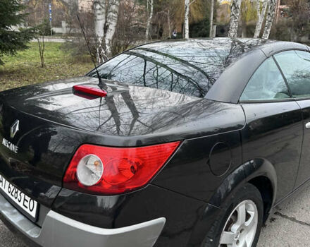 Черный Рено Меган, объемом двигателя 2 л и пробегом 199 тыс. км за 6100 $, фото 24 на Automoto.ua