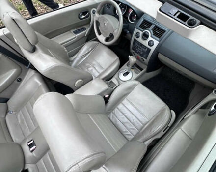 Черный Рено Меган, объемом двигателя 2 л и пробегом 199 тыс. км за 6100 $, фото 32 на Automoto.ua