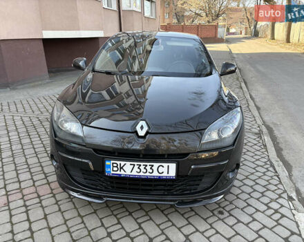 Чорний Рено Меган, об'ємом двигуна 2 л та пробігом 146 тис. км за 6799 $, фото 23 на Automoto.ua