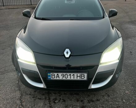 Черный Рено Меган, объемом двигателя 1.5 л и пробегом 250 тыс. км за 6800 $, фото 1 на Automoto.ua