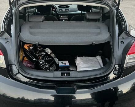 Черный Рено Меган, объемом двигателя 1.5 л и пробегом 250 тыс. км за 6800 $, фото 10 на Automoto.ua