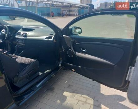 Черный Рено Меган, объемом двигателя 1.46 л и пробегом 230 тыс. км за 5100 $, фото 5 на Automoto.ua