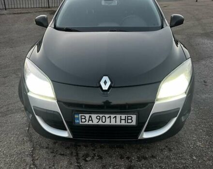 Черный Рено Меган, объемом двигателя 1.5 л и пробегом 250 тыс. км за 6800 $, фото 1 на Automoto.ua