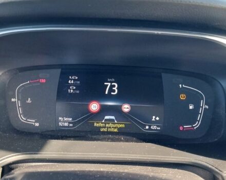 Рено Меган 2020 в Черновцах на Automoto.ua Черный Рено Меган, объемом двигателя 1.5 л и пробегом 102 тыс. км за 15600 $, фото 5 на Automoto.ua