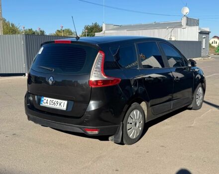Рено Меган 2009 у Каменке на Automoto.ua Чорний Рено Меган, об'ємом двигуна 1.5 л та пробігом 253 тис. км за 6700 $, фото 4 на Automoto.ua
