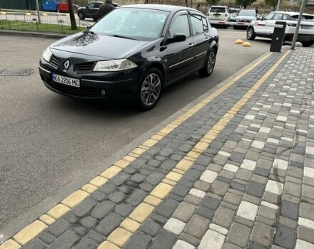 Черный Рено Меган, объемом двигателя 2 л и пробегом 65 тыс. км за 4500 $, фото 2 на Automoto.ua
