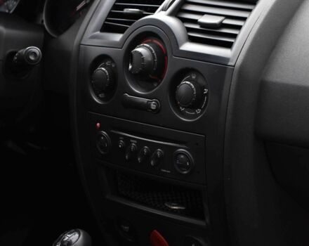 Черный Рено Меган, объемом двигателя 1.4 л и пробегом 281 тыс. км за 3650 $, фото 13 на Automoto.ua