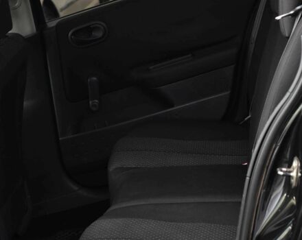 Черный Рено Меган, объемом двигателя 1.4 л и пробегом 281 тыс. км за 3650 $, фото 16 на Automoto.ua