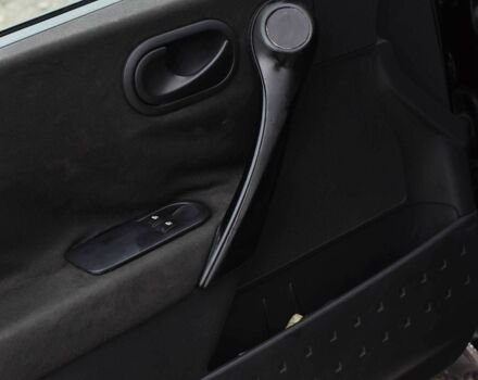 Черный Рено Меган, объемом двигателя 1.4 л и пробегом 281 тыс. км за 3650 $, фото 8 на Automoto.ua