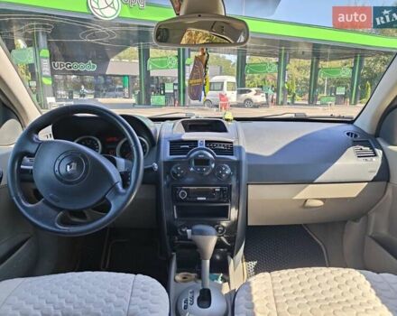 Чорний Рено Меган, об'ємом двигуна 2 л та пробігом 322 тис. км за 3500 $, фото 18 на Automoto.ua