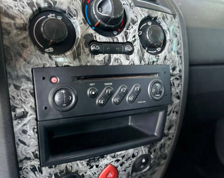 Черный Рено Меган, объемом двигателя 1.39 л и пробегом 328 тыс. км за 3800 $, фото 11 на Automoto.ua
