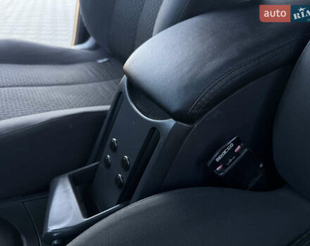 Черный Рено Меган, объемом двигателя 1.6 л и пробегом 297 тыс. км за 4699 $, фото 24 на Automoto.ua
