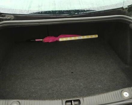 Черный Рено Меган, объемом двигателя 1.6 л и пробегом 246 тыс. км за 5000 $, фото 7 на Automoto.ua