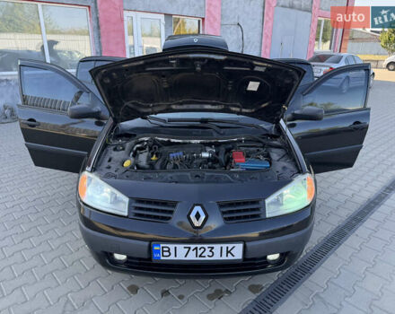 Черный Рено Меган, объемом двигателя 1.6 л и пробегом 297 тыс. км за 4800 $, фото 30 на Automoto.ua