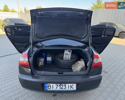 Черный Рено Меган, объемом двигателя 1.6 л и пробегом 297 тыс. км за 4800 $, фото 22 на Automoto.ua