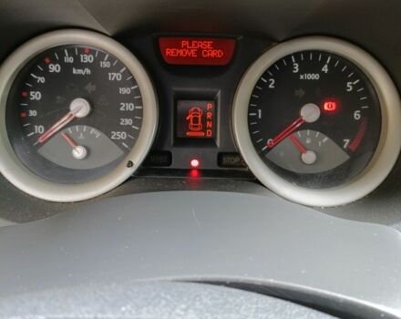 Черный Рено Меган, объемом двигателя 1.6 л и пробегом 238 тыс. км за 4800 $, фото 8 на Automoto.ua