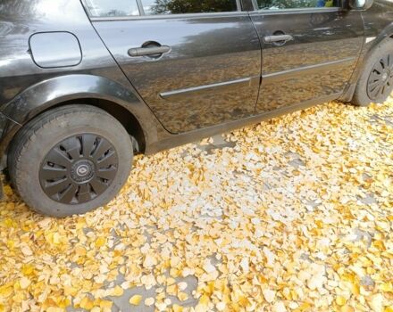 Черный Рено Меган, объемом двигателя 1.6 л и пробегом 238 тыс. км за 4800 $, фото 2 на Automoto.ua