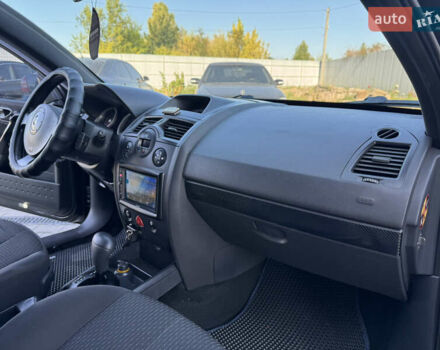 Черный Рено Меган, объемом двигателя 1.6 л и пробегом 297 тыс. км за 4699 $, фото 18 на Automoto.ua