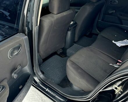 Черный Рено Меган, объемом двигателя 1.6 л и пробегом 195 тыс. км за 4250 $, фото 6 на Automoto.ua